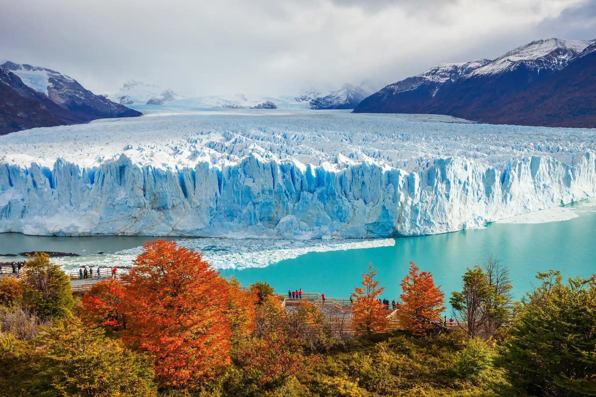 ARG St Argentina Perito Moreno Glacier Los Glaciares National Park Shutterstock Saiko3p