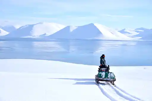 Ga Svalbard Snowmobile Basecampexplorer Photoby Kirsti Ikonen