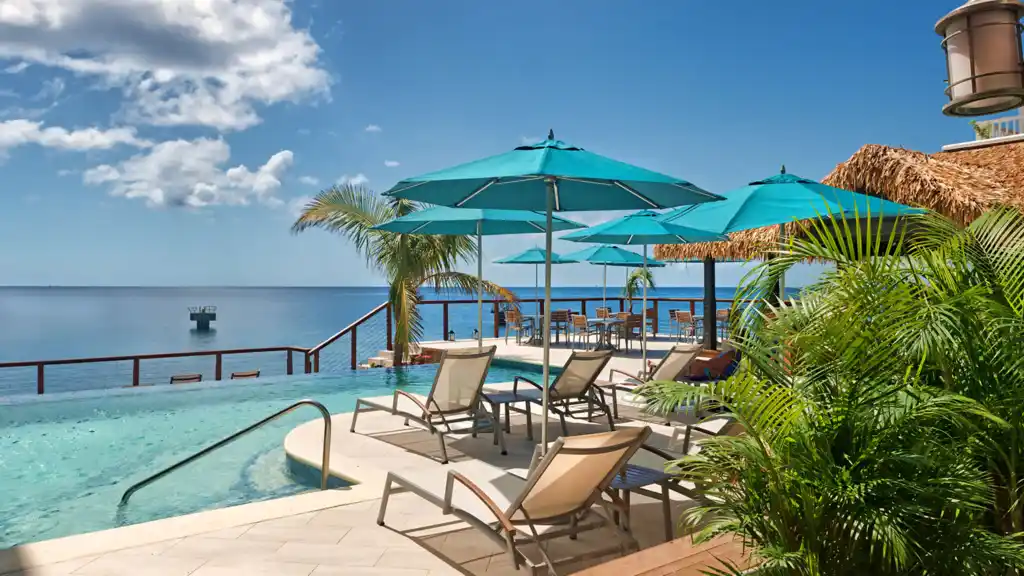 Fort Young Hotel Pool