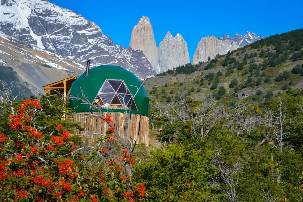 Suite Dome Torres Background Ecocamp Chile Direct