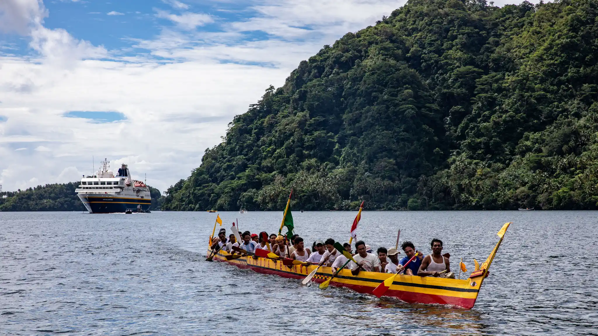 Banda Neira Kora Kora C Finch Indonesia Heritageexpeditions