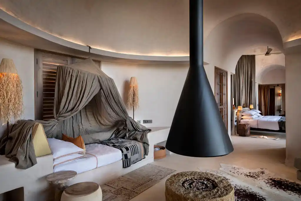 Kenya Suyian Lodge Triple Bed