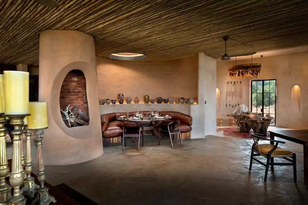 Kenya Suyian Lodge Dining Area