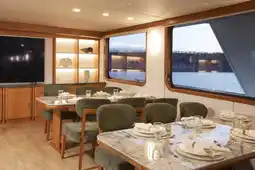 Dining P9A0044 INTEGRITY