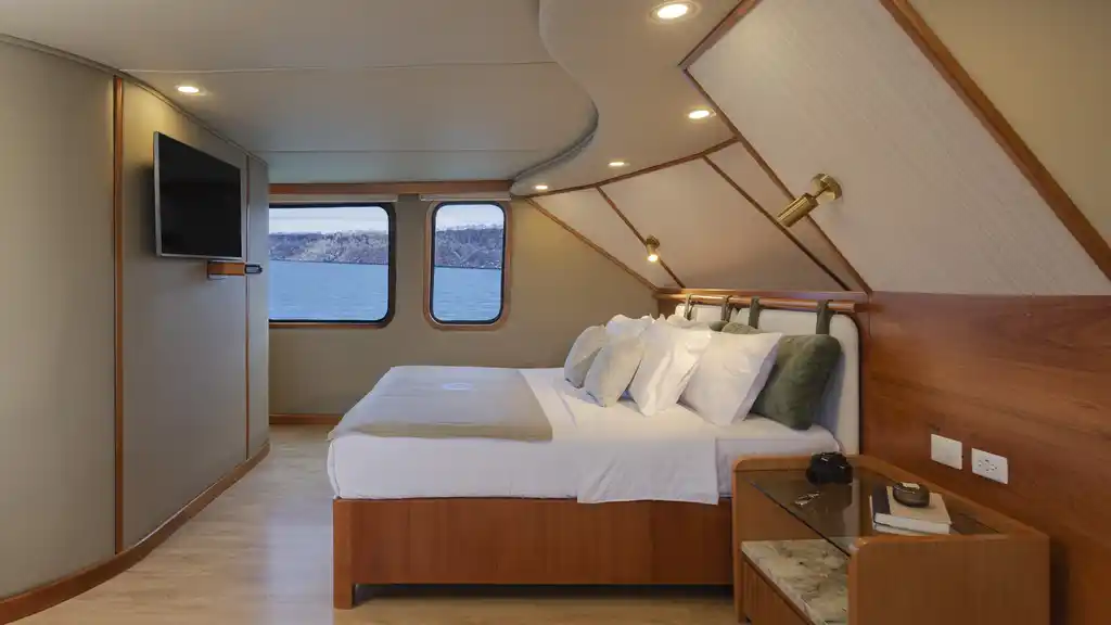 INTEGRITY Cabin Suite