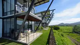 Pikaia Lodge